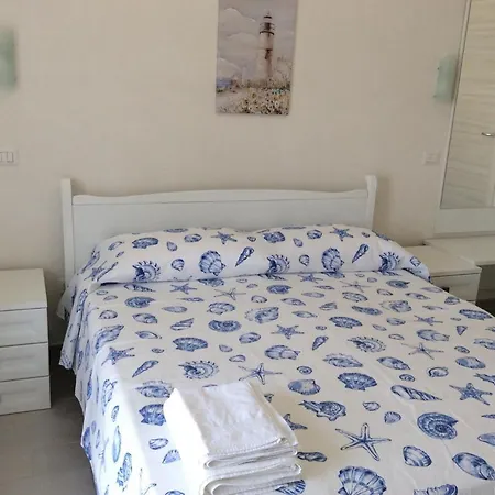 Oda ve Kahvaltı Il Sorriso Di Monica 4*